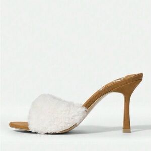 Women's Round Toe Thin Heel Pu Leather Simple Outdoor Sandals